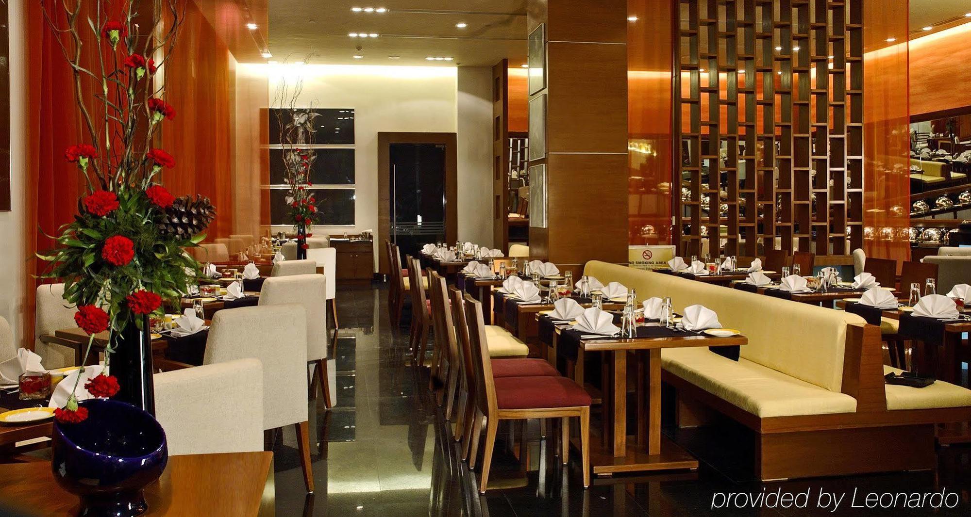 财富精选全球酒店 - Itc酒店集团成员 古尔冈 餐厅 照片